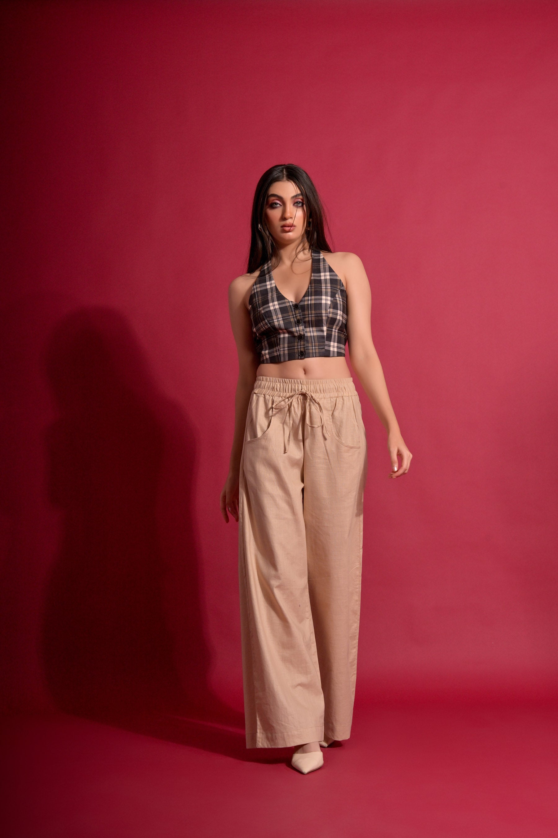 Checks Weaistcoat With Beige Trouser (Combo)